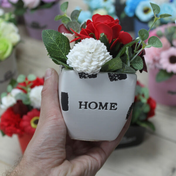 Pastel Green Petite Flower Pot - Image 4