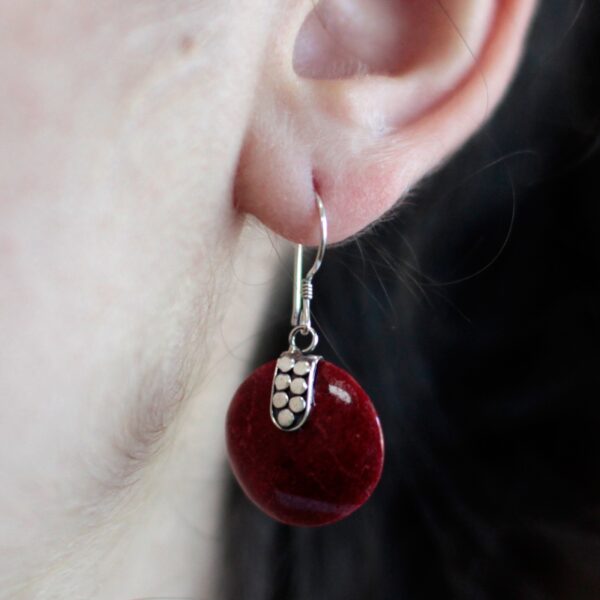 Coral Disc Décor Silver Earrings - Image 4