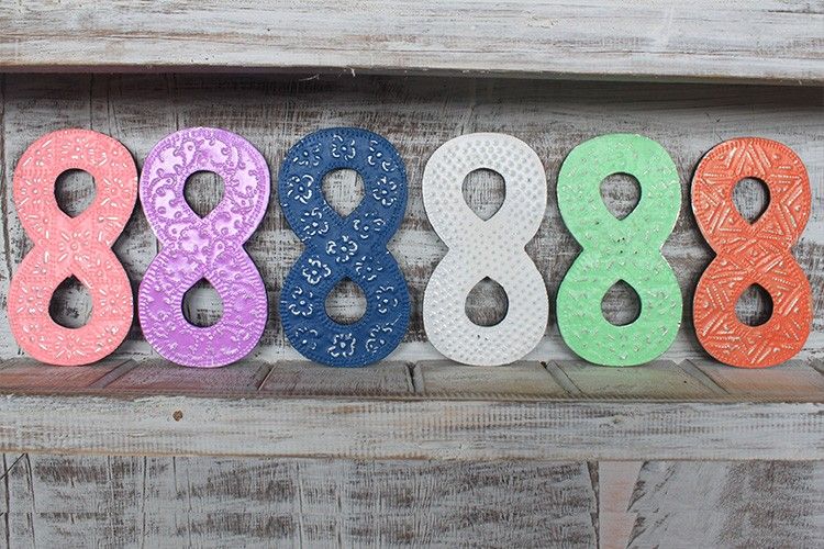 Number "8" - Assorted Colours - 15cm - Image 3