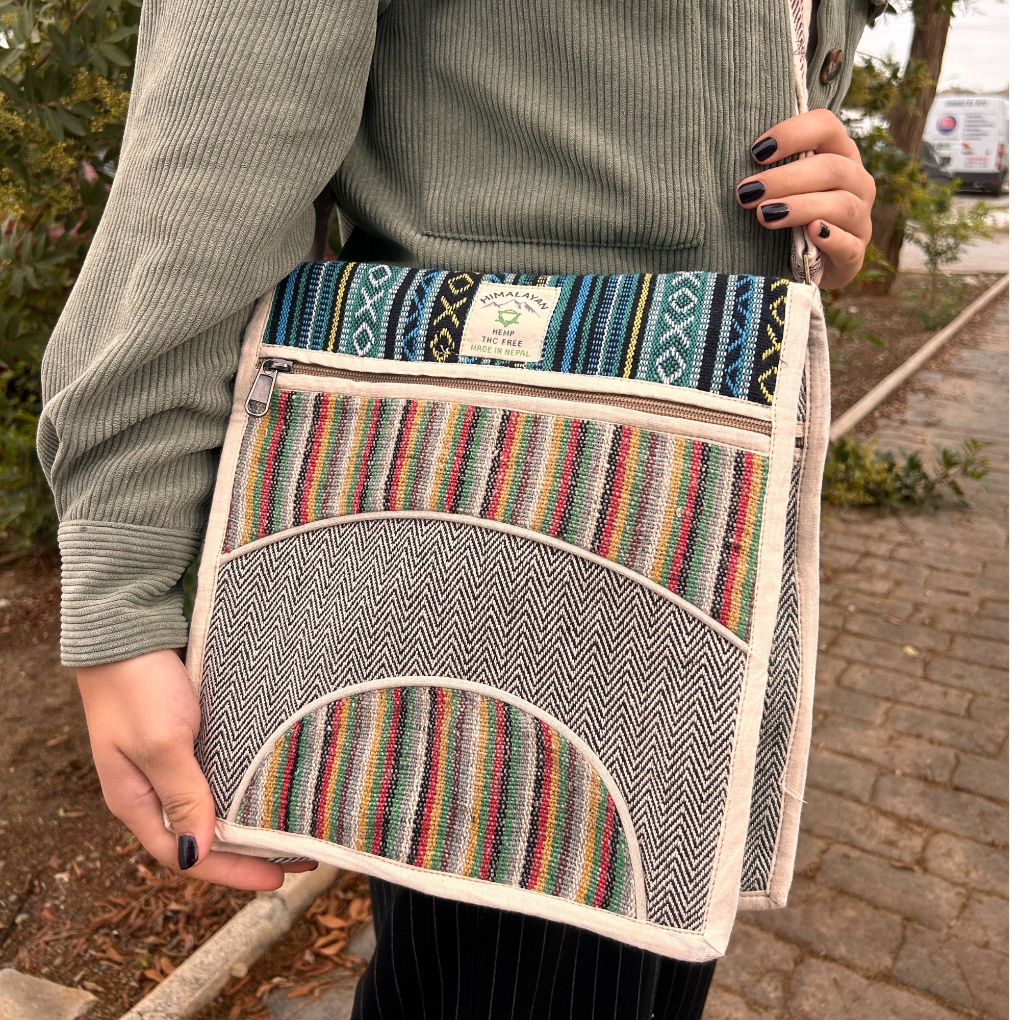 Hemp Laptop Messenger Bag - Curves - Image 5