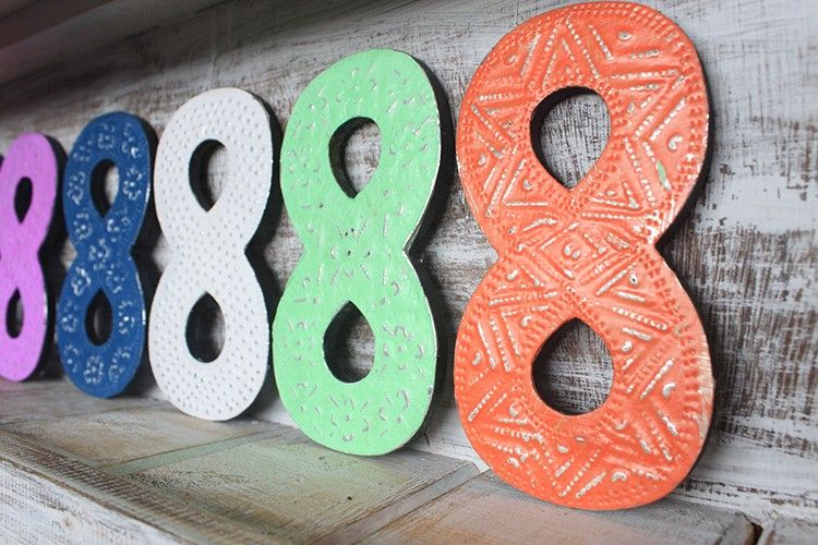 Number "8" - Assorted Colours - 15cm - Image 4
