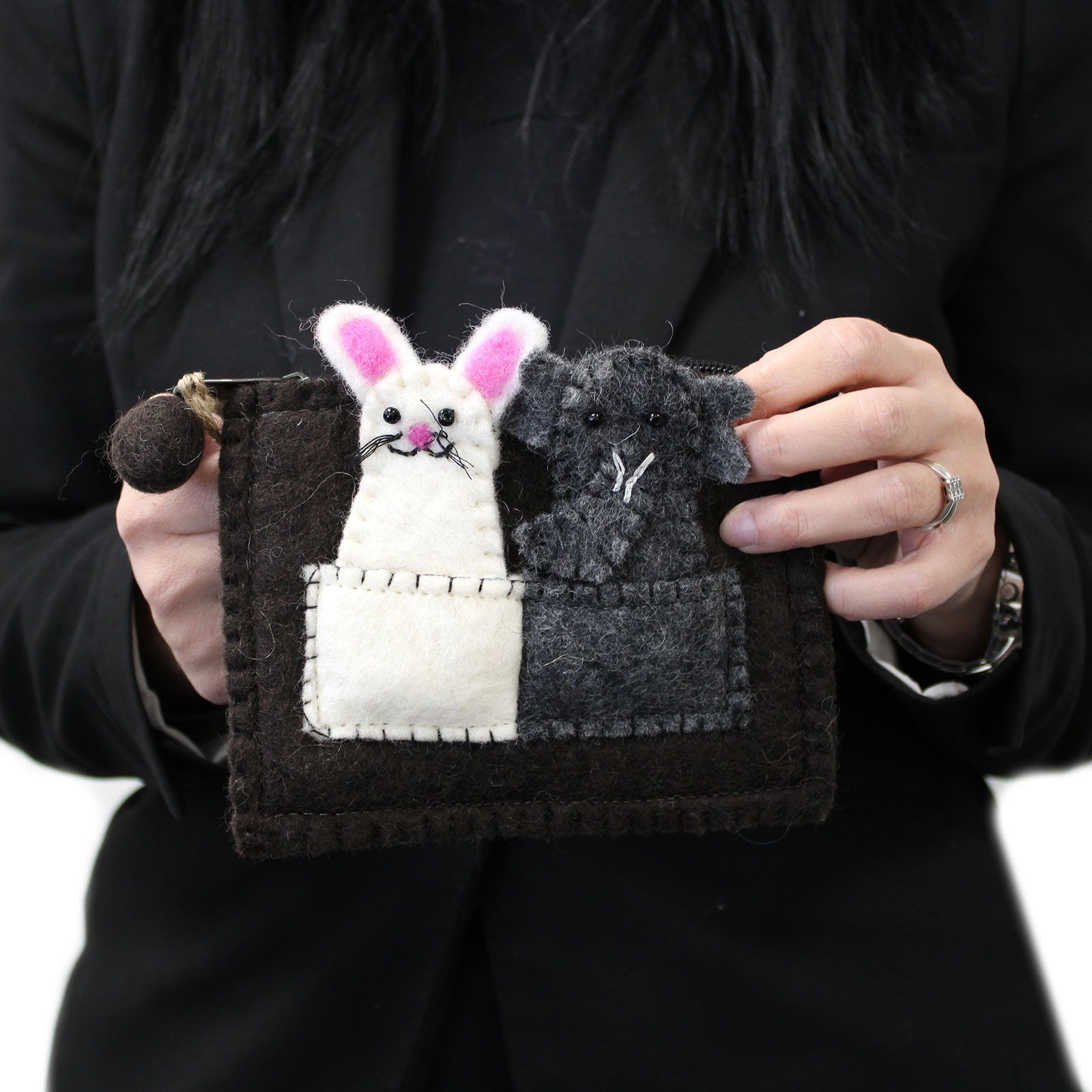 Pouch with Finger Puppets - Elephant & Mouse - Image 3