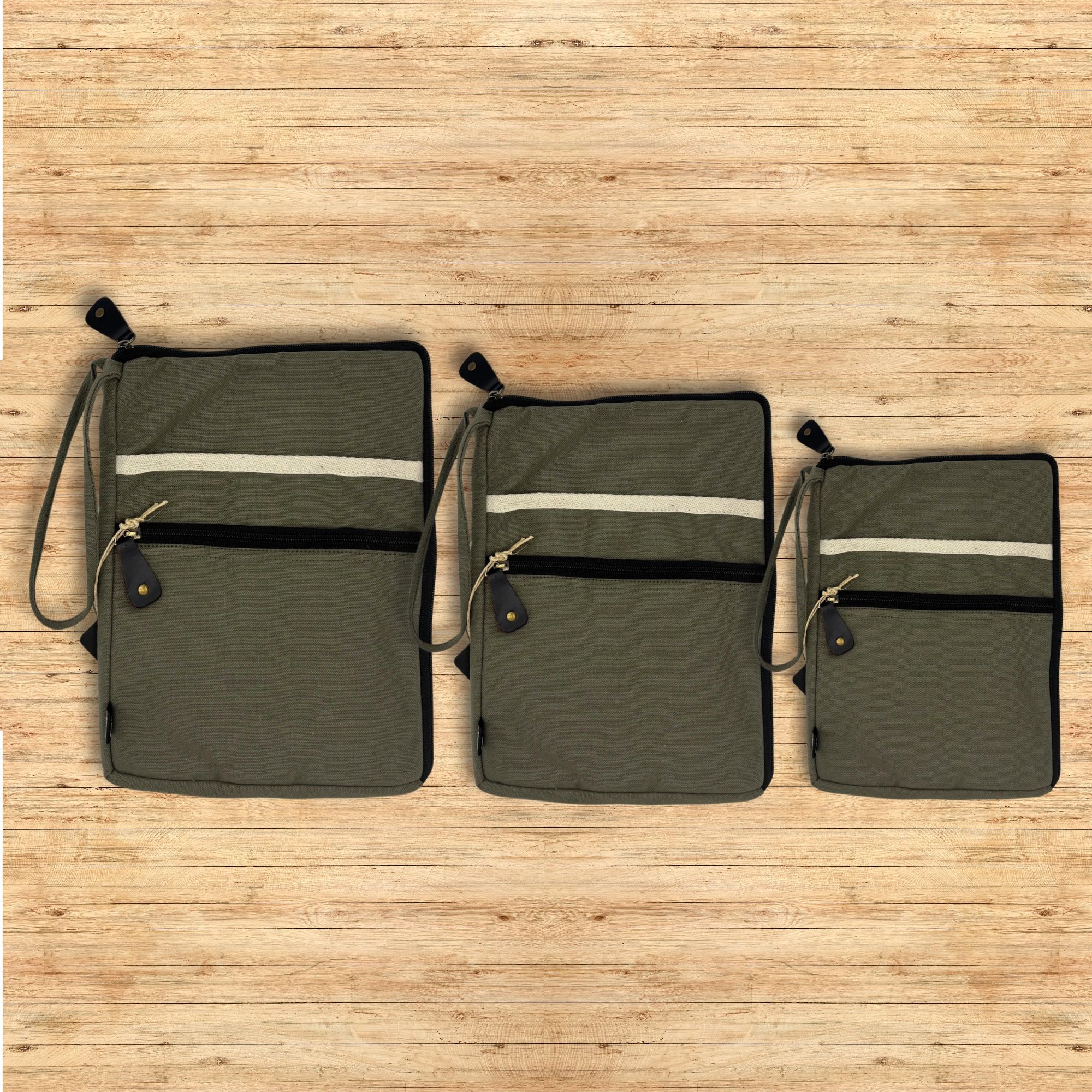 Canvas Large Laptop Pouch - Olive - Image 2