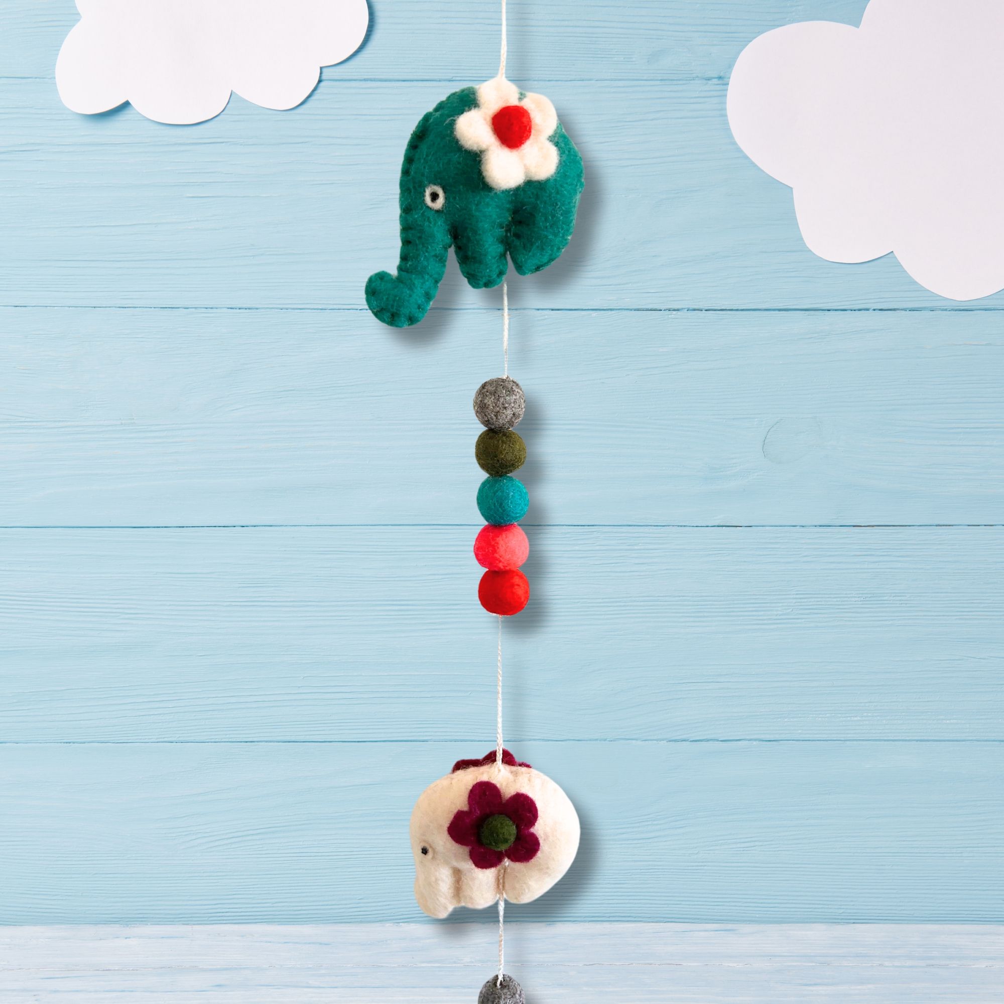 Felt Wall Hanging -Elephants (random colours) - Image 4