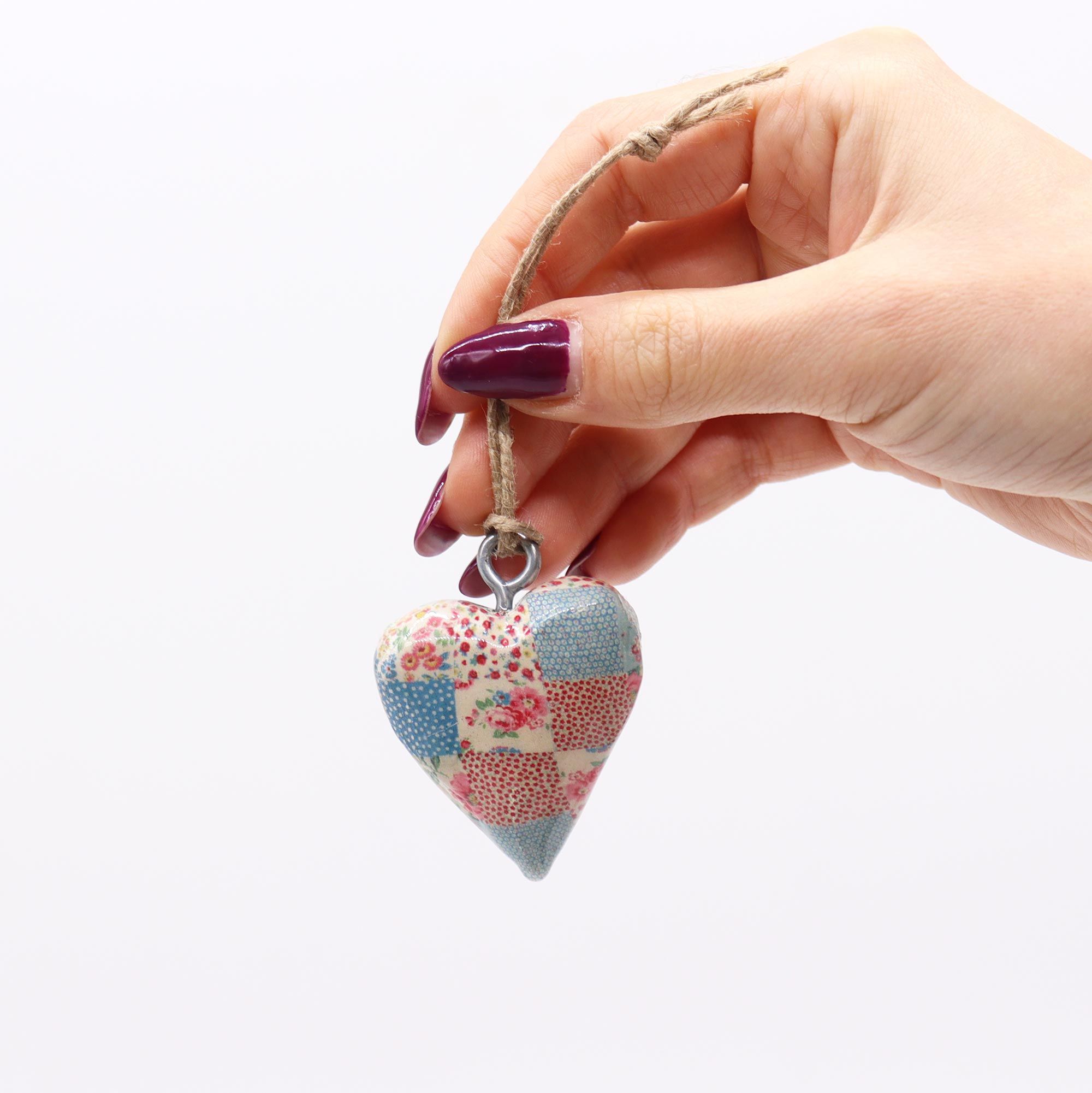 Small Decor Wood Heart - Cheque Blue & Red - Image 2