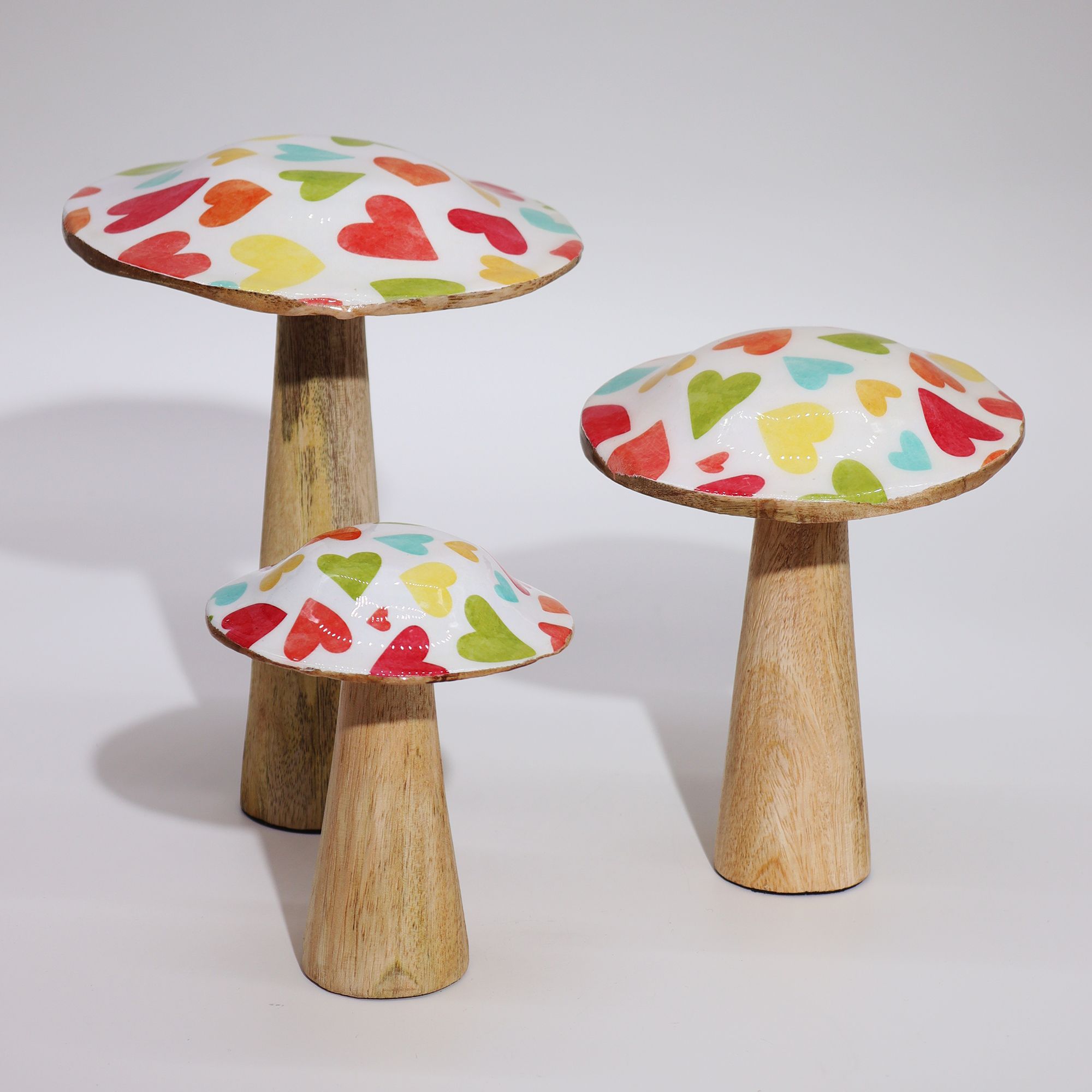 Med Wooden Mushroom - Pastel Hearts - Image 4