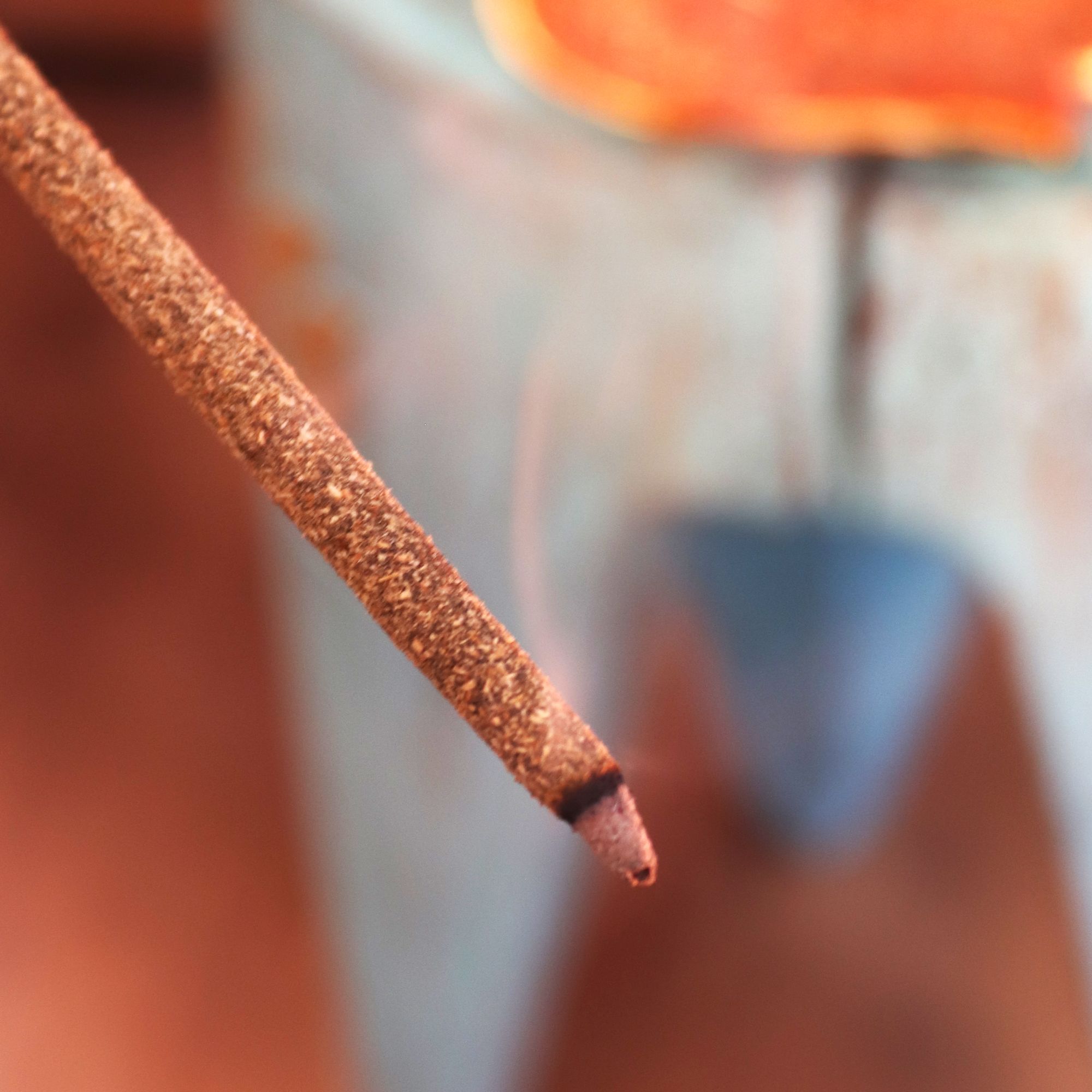 Ishom Smudge Incense - Myrrh - Image 4