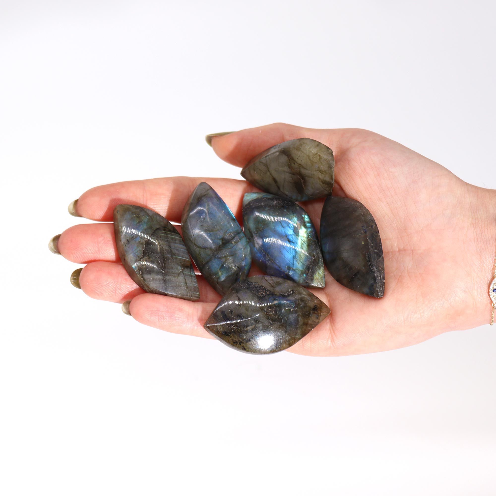 Madagascar Labradorite Leaf Stone (approx 15-20gms 45-55mm) - Image 3