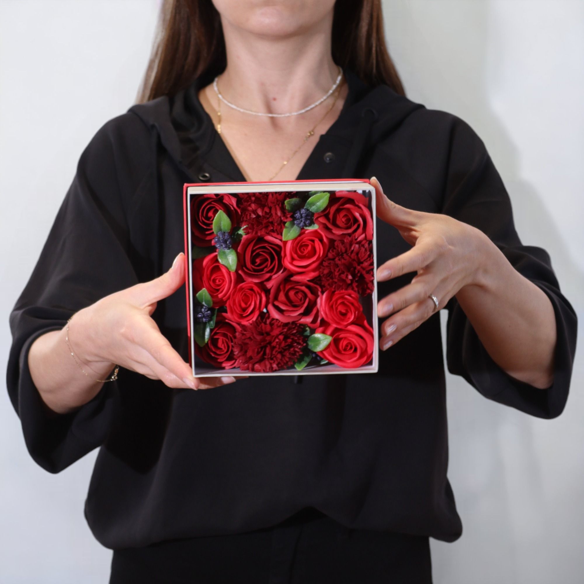 Square Box - Classic Red Roses - Image 5