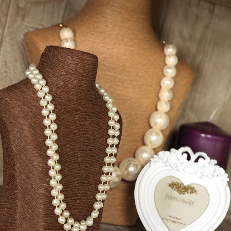Med Necklace Display - Coffee - Image 3