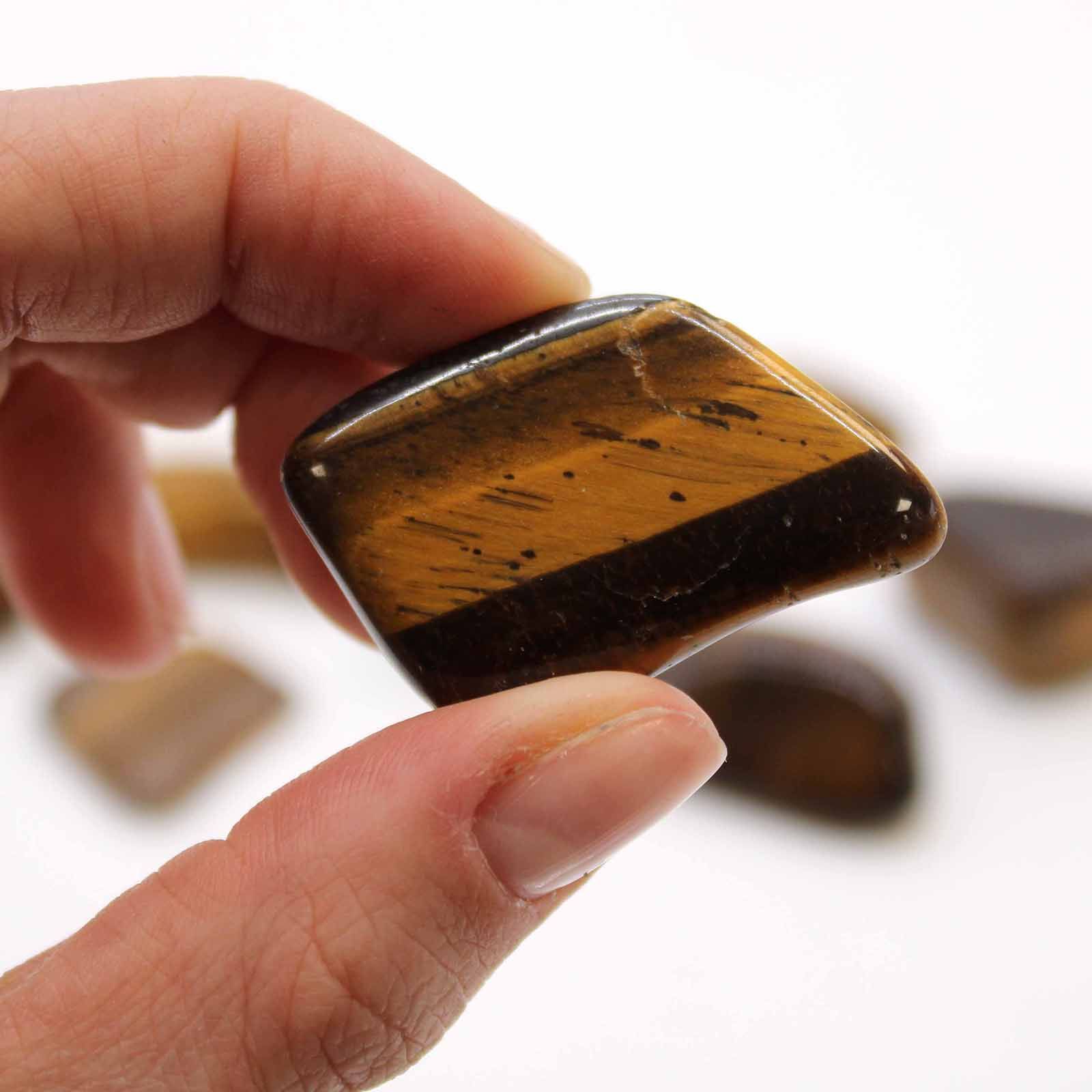 L Tumble Stones - Tiger Eye - Gold - Image 2