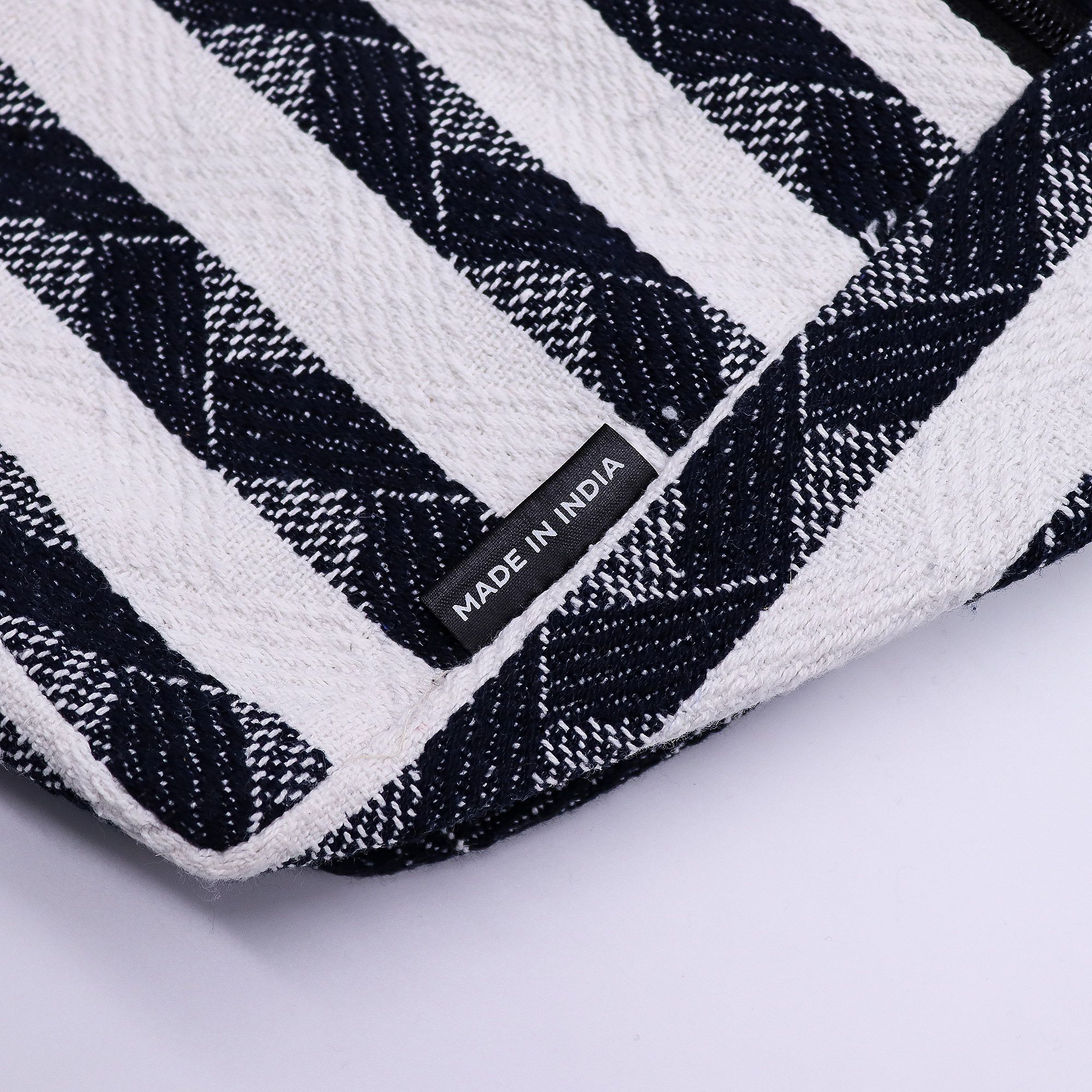 Jacquard Natural Bags - Atlas Nomad - Wander Muse Bag - Image 2