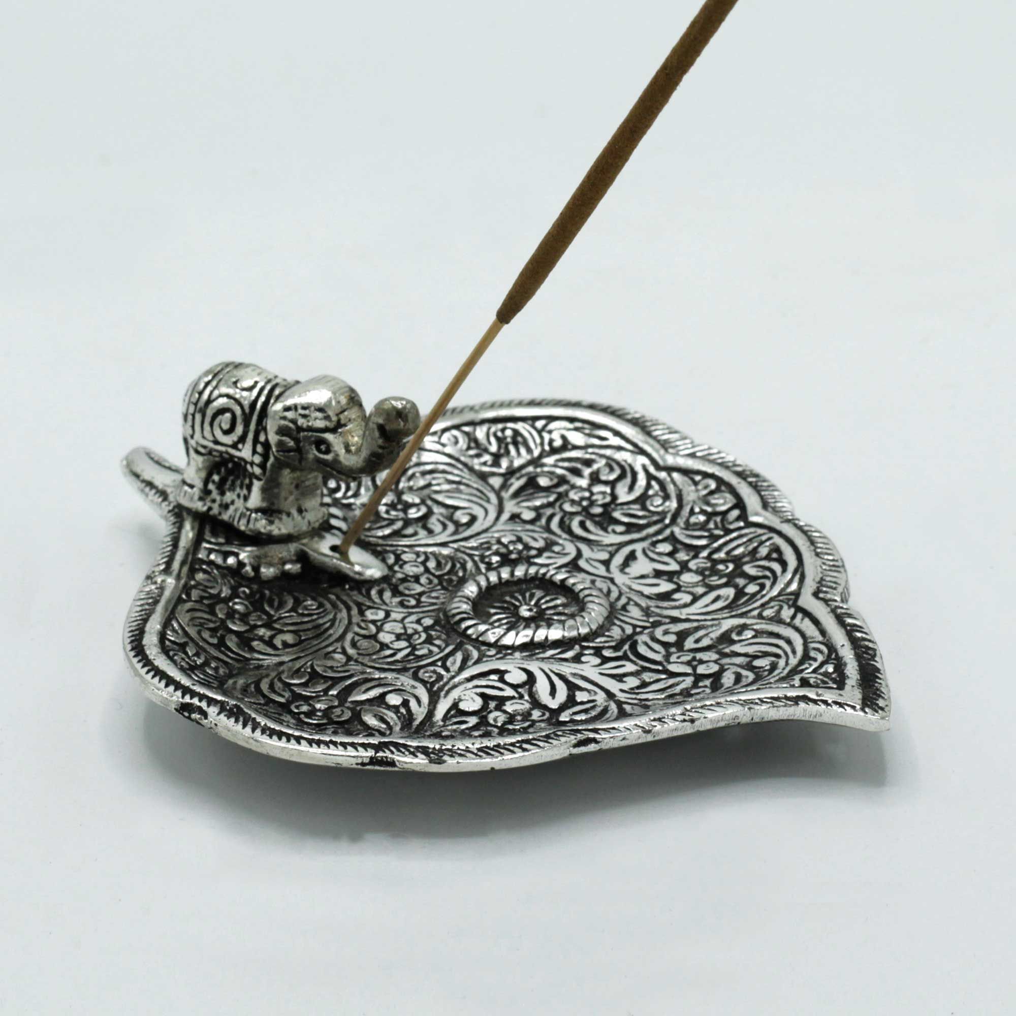 Polished Aluminium Elephant Leaf Incense Holder 11cm - Image 2