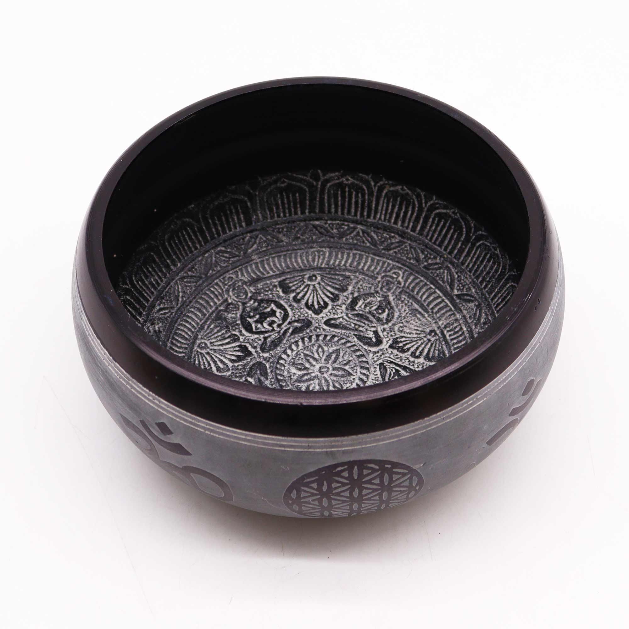Earth Powder Singing Bowl - Om Five Buddha - 16cm - Image 3