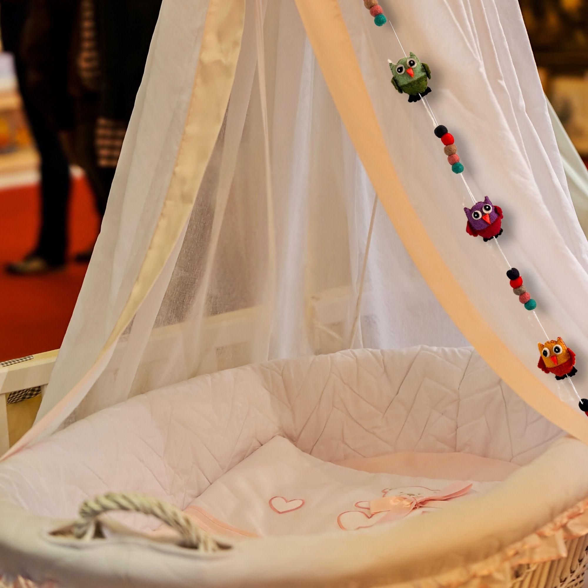 Felt Wall Hanging -Owls (random colours) - Image 4