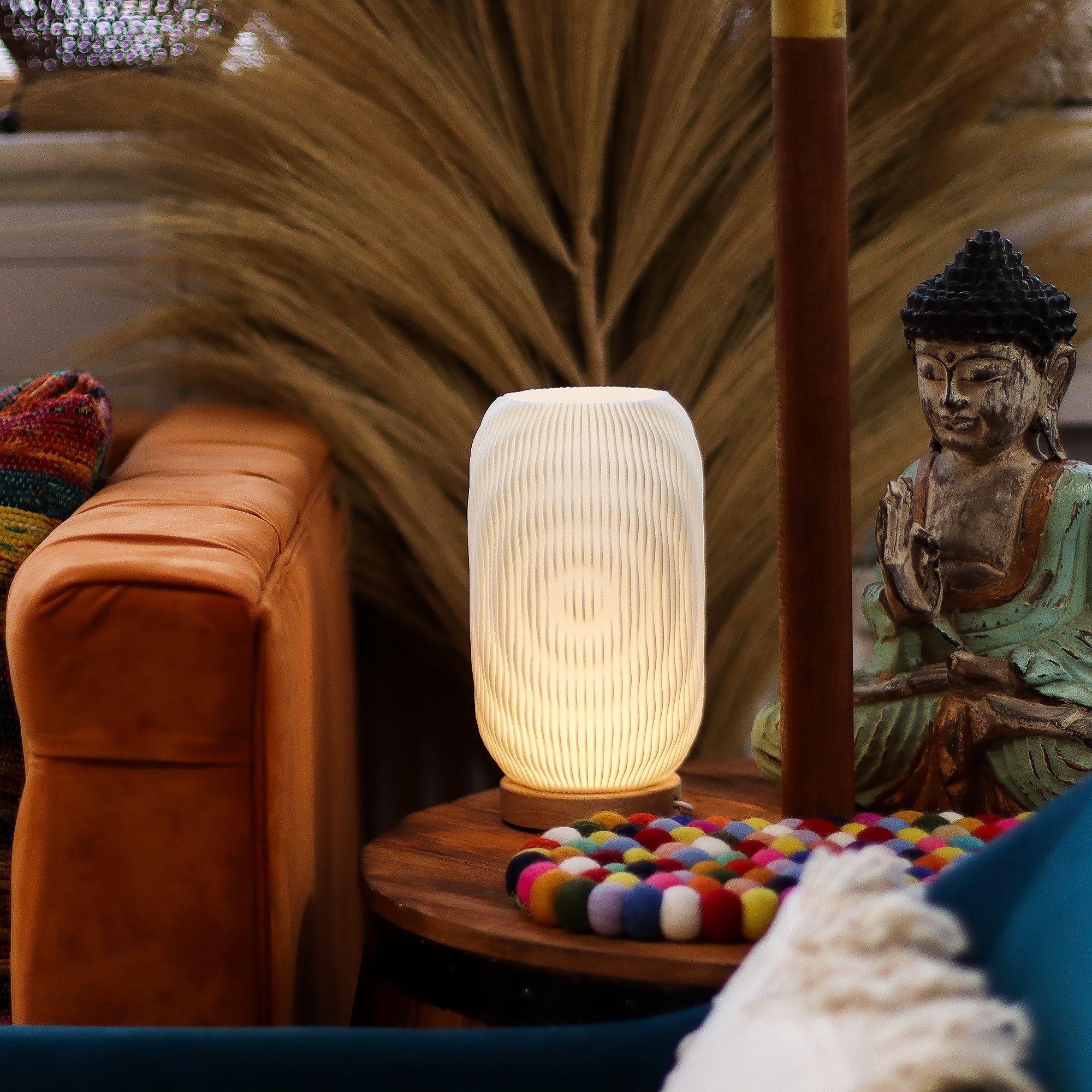 New Wave Lamp - USB - 3 settings - Modern Twisted - Image 5