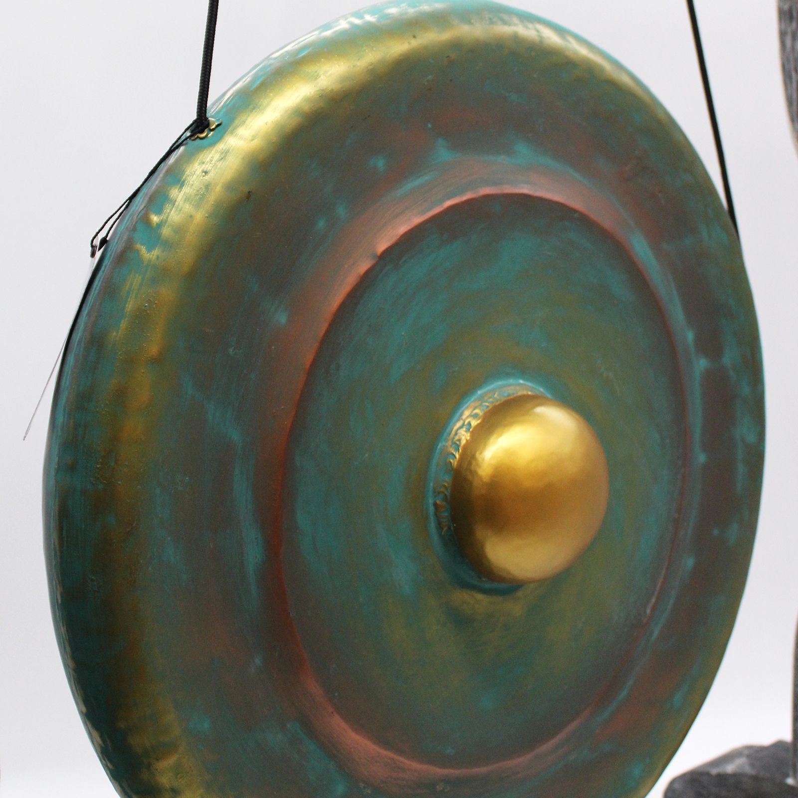 Medium Gong in Stand - 50cm - Greenwash - Image 2