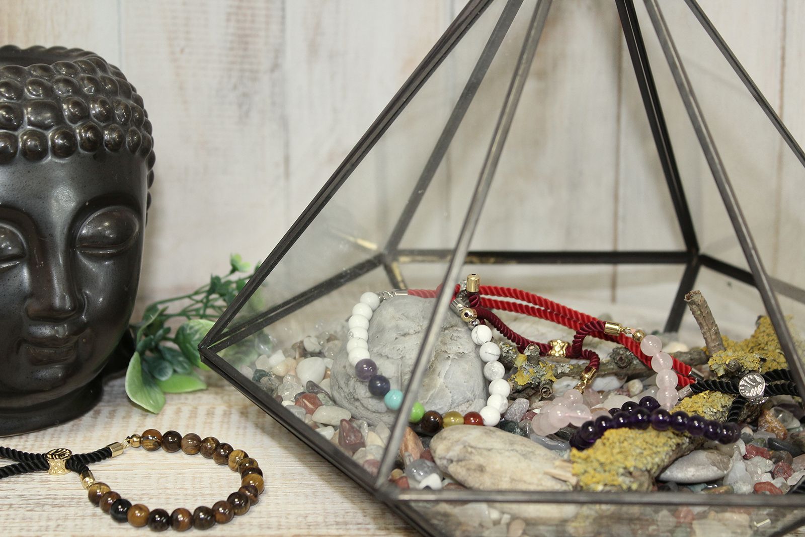 925 Silver Plated Gemstone Charcoal String Bracelet - Dalmatian Jasper - Image 2