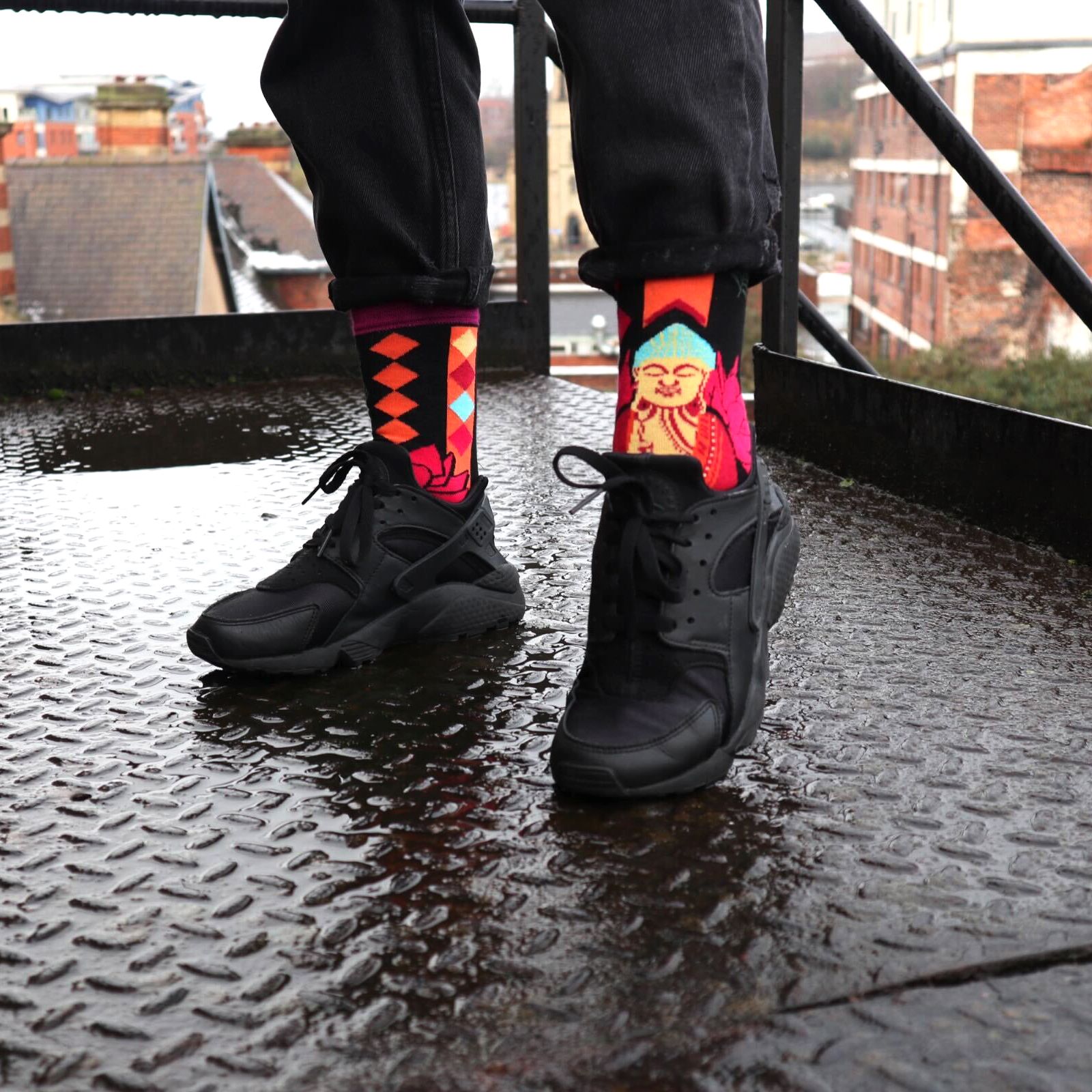 Hop Hare Bamboo Socks M/L - Pink Buddha & Lotus - Image 3