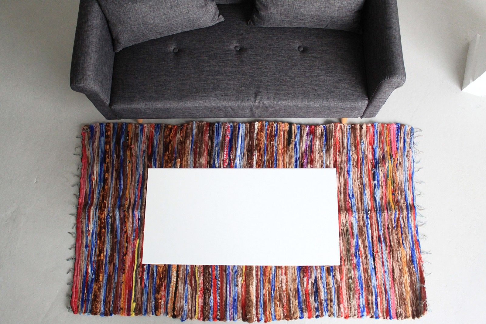 Large Velvet Rug - 105x185cm - Image 7