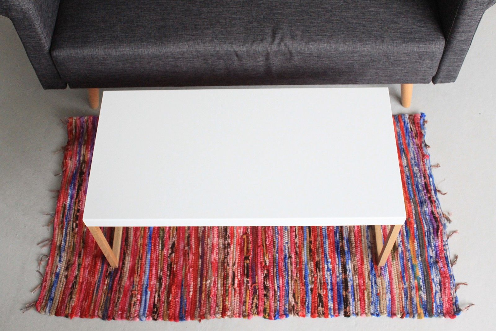 Medium Velvet Rug - 128x75cm - Image 3