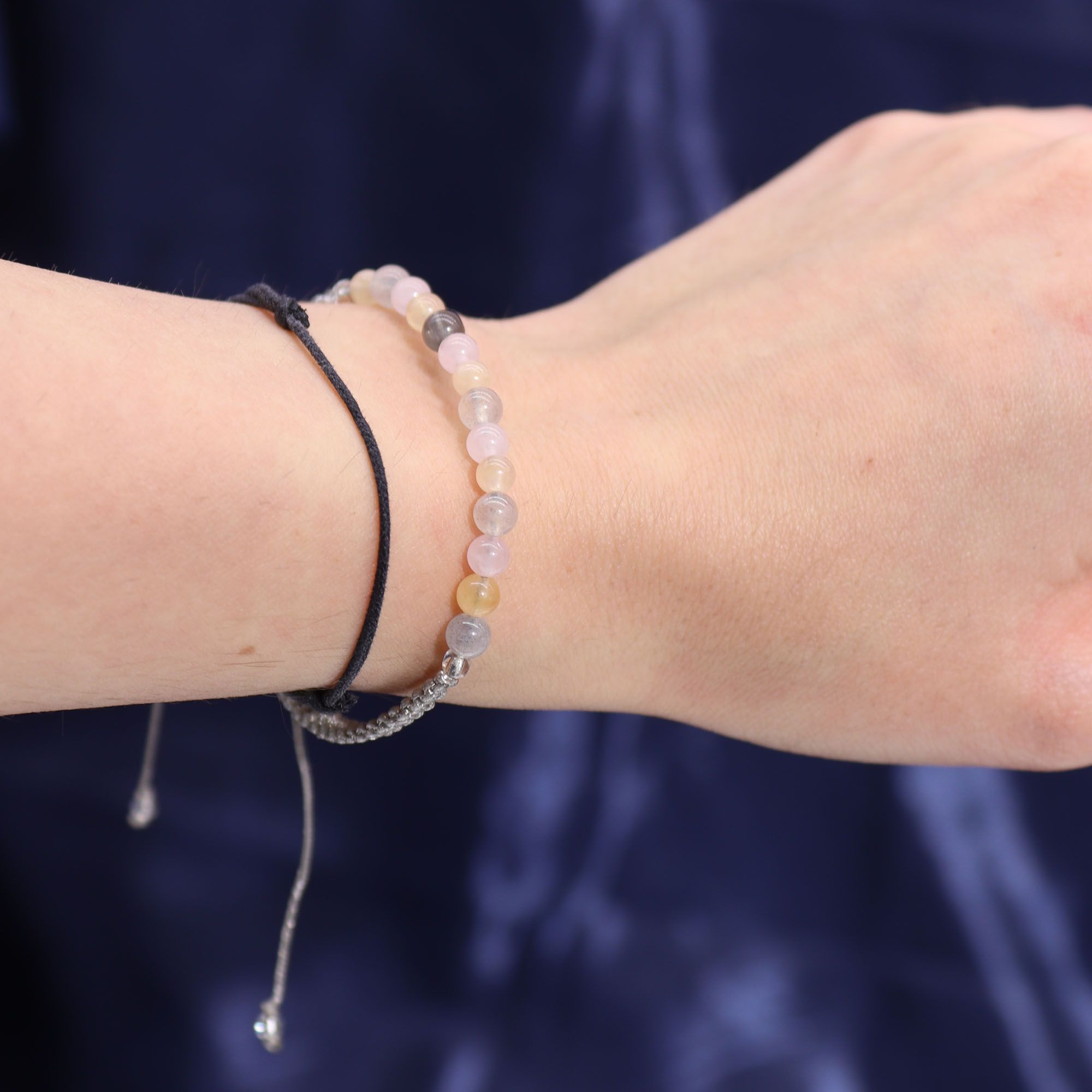 Zodiac Crystal Candle with Gemstone Bracelet - Gemini - Image 4