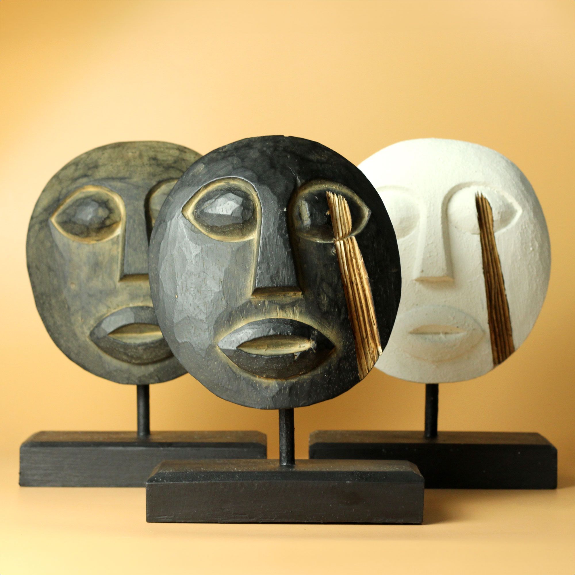 Timor Tribal Decorative Mask - White 27x20cm - Image 7